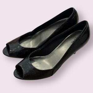 Fioni Black Heels Size 6 Great Condition